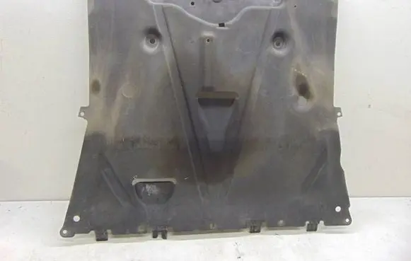 Renault Captur II Engine splash shield/under tray 758905940R