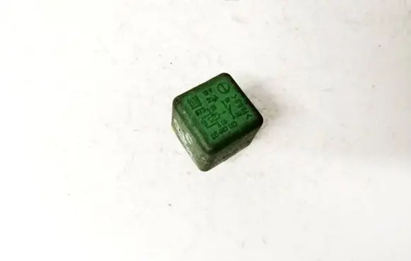 Saab 9-3 Ver1 Other relay 03447012