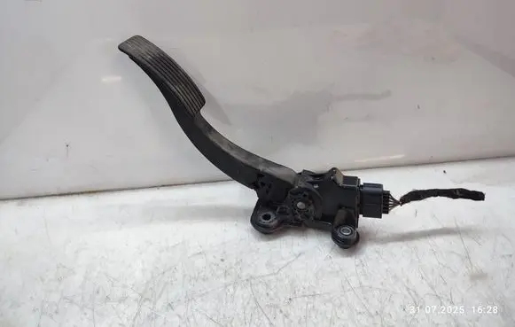 Fiat Freemont Accelerator throttle pedal 04891585AD
