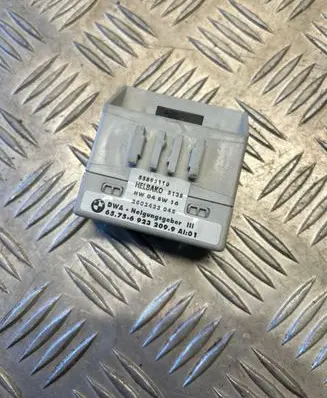 BMW X5 E53 Yaw turn rate sensor 6923209