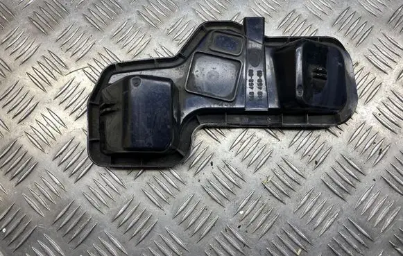Audi A6 S6 C5 4B Headlight/headlamp dust cover 14846800 14846801