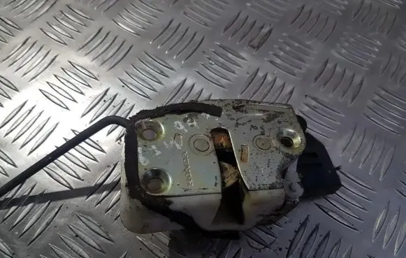 Front door lock