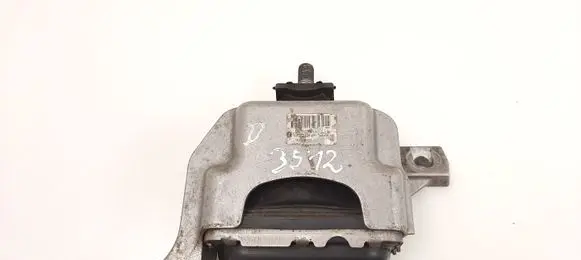 Mini One - Cooper Clubman R55 Engine mount bracket
