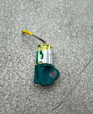 Fiat 500L Airbag deployment crash/impact sensor 51881704 5WK44650