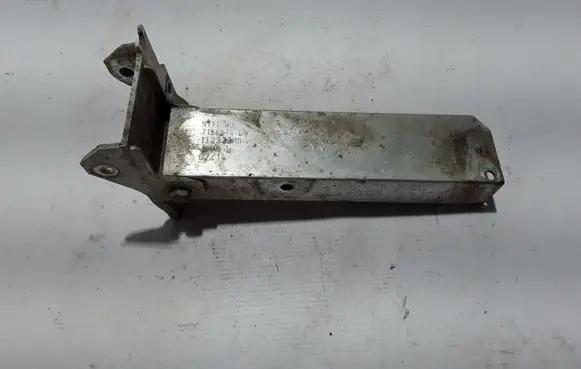 BMW 5 F10 F11 Front bumper shock/impact absorber 7158874