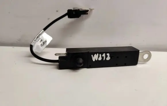Mercedes-Benz E W212 Other devices A2048702589