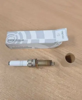 BMW X4 G02 Spark plug 2455258