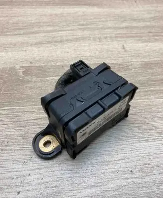 Volvo V70 ESP acceleration yaw rate sensor 30667459 2WD USED
