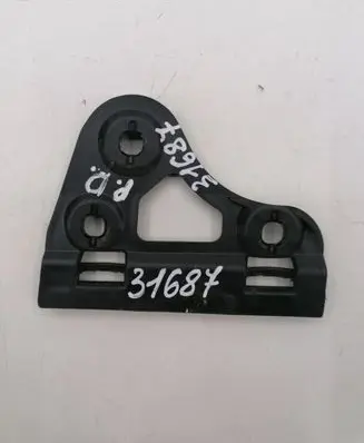 Audi A2 Front bumper mounting bracket 8Z0821250