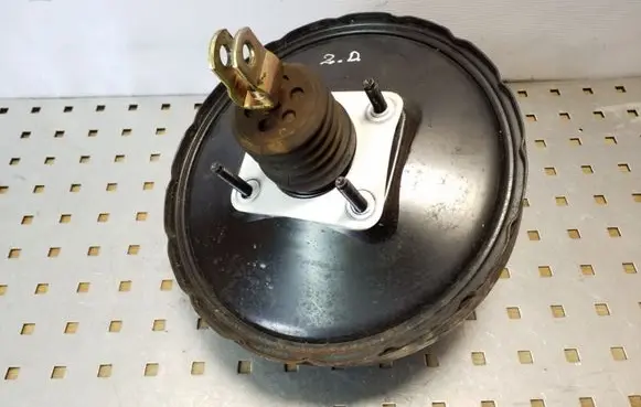 Hyundai Tucson JM Brake booster