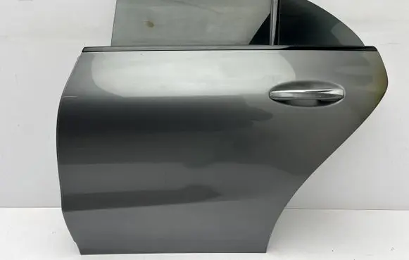 Mercedes-Benz CLA C118 X118 Rear door