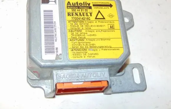 Renault Laguna I Airbag control unit/module 7700414216C 550449100