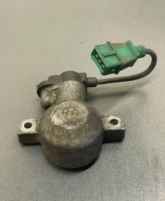 Hyundai Santa Fe Camshaft position sensor 3935037110