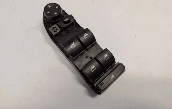 BMW 5 E60 E61 Electric window control switch 9122110 61319122110