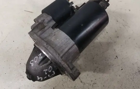 Audi A4 S4 B6 8E 8H Starter motor 06B911023 0001107073