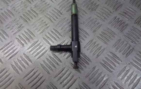 Mazda 323 Fuel injectors set 