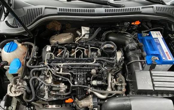 Volkswagen Golf VI Engine 16tdicay