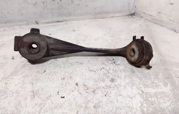 Other front suspension part