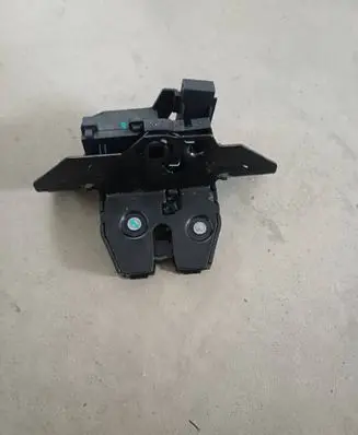 Buick Encore I Loading door lock A066070