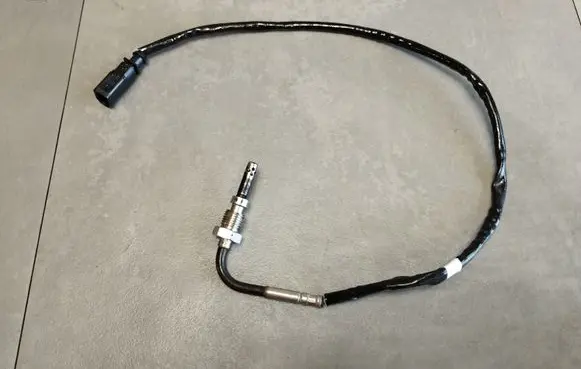 Audi A5 Sportback 8TA Exhaust gas temperature sensor 4G0906088J