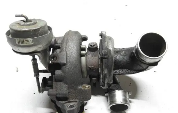 Toyota Verso Turbo 17201-0R070 V826 01675