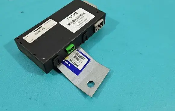 Volvo V50 Central body control module 8698475 IMPRK1431012