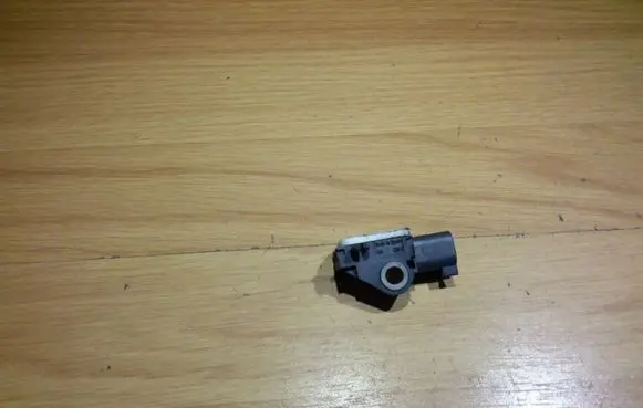 Volvo XC60 Airbag deployment crash/impact sensor 31264395