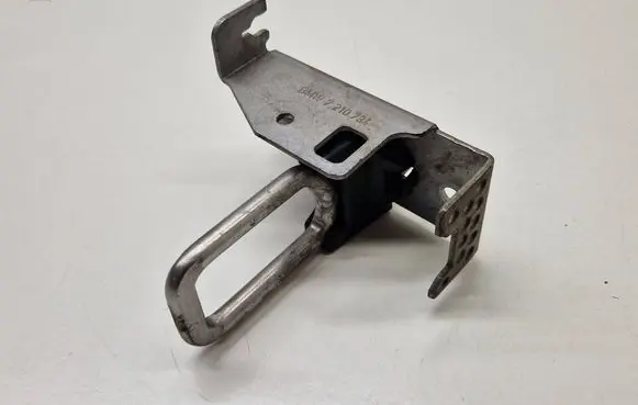 Engine bonnet/hood lock/catch