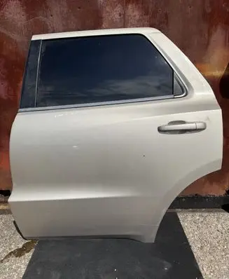Dodge Durango III Rear door