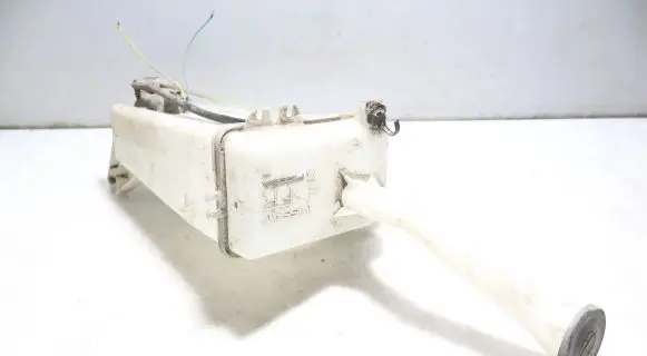 Nissan Micra Windshield washer fluid reservoir/tank