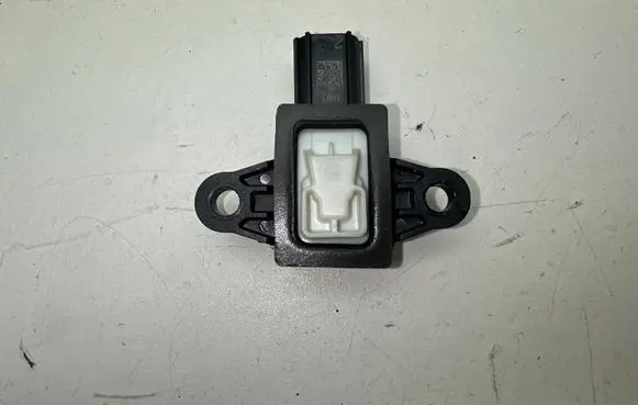 Ford Mustang VI Airbag deployment crash/impact sensor DG1314C676AA