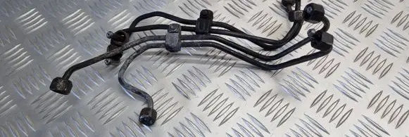 Opel Vectra C Fuel injector supply line/pipe 