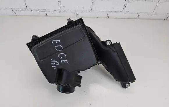 Ford Edge II Air filter box Ds739643ka