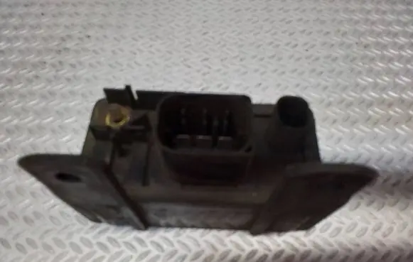 Mercedes-Benz Sprinter W901 W902 W903 W904 Glow plug pre-heat relay 0255452932
