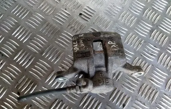 Mitsubishi Space Runner Rear brake caliper