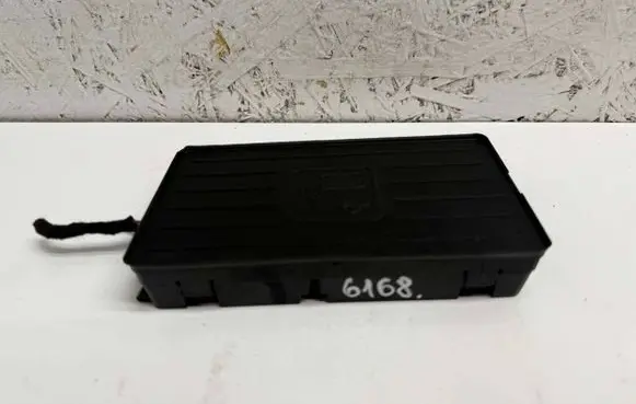 Seat Arona Wireless charging module 81A035502 4774A18300 RK718300