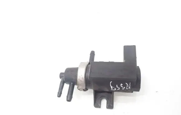 Skoda Fabia Mk1 (6Y) Turbo solenoid valve 1J0906627 72290320