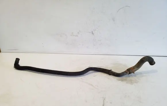 Suzuki Grand Vitara II Engine coolant pipe/hose