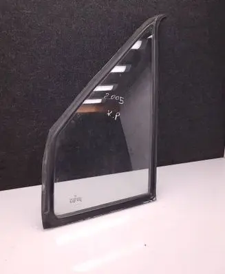 Mercedes-Benz Sprinter W901 W902 W903 W904 Front door vent window glass four-door 9017250120