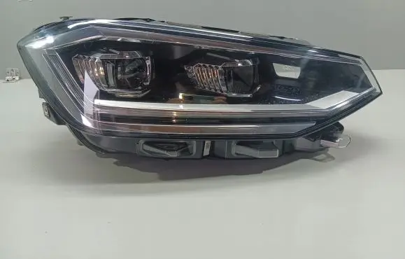 Volkswagen Golf Sportsvan Headlight/headlamp 517941082