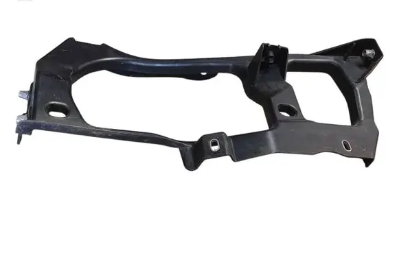 Volkswagen Touareg II Headlight/headlamp mounting bracket 7P6806510