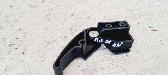 Audi A3 S3 8P Engine bonnet (hood) release handle 1H2823533