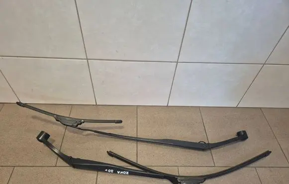 Hyundai Kona I Windshield/front glass wiper blade 