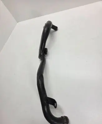 Audi A4 S4 B5 8D Engine coolant pipe/hose 059121071L