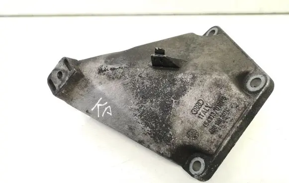 Audi A6 S6 C5 4B Engine mounting bracket 4B0199307C
