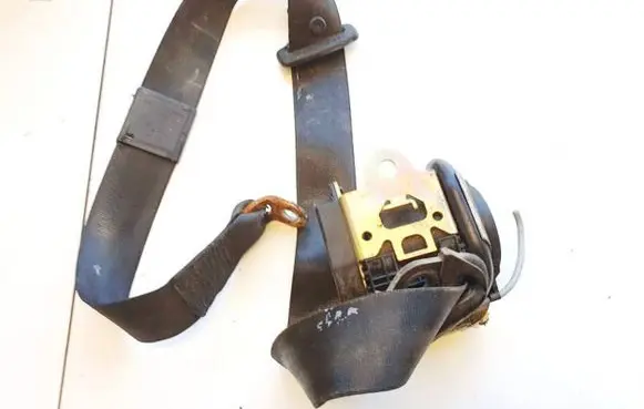 Audi A6 S6 C5 4B Front seatbelt 4b0857705a 560575300a