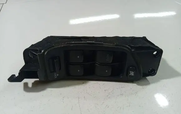 Subaru Legacy Electric window control switch