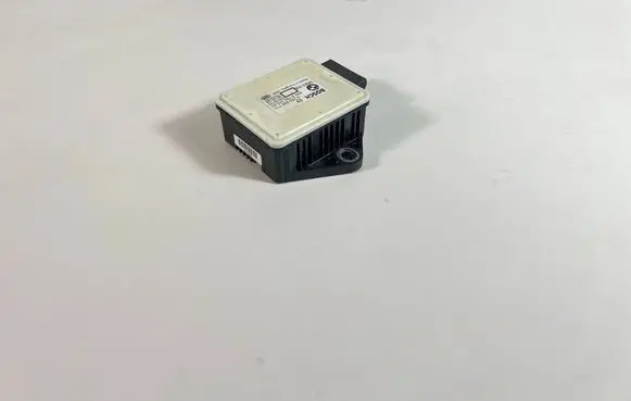 BMW 5 E60 E61 ESP acceleration yaw rate sensor 7014787 0265005711 6782370