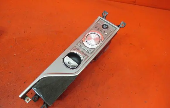 Jaguar XF X250 Central console control unit 9X23-7E453-BD
