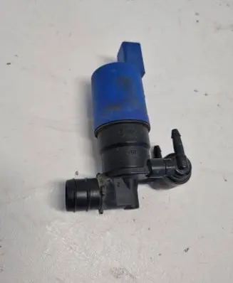 Volvo S60 Windscreen/windshield washer pump AV6113K082AA E23VB
